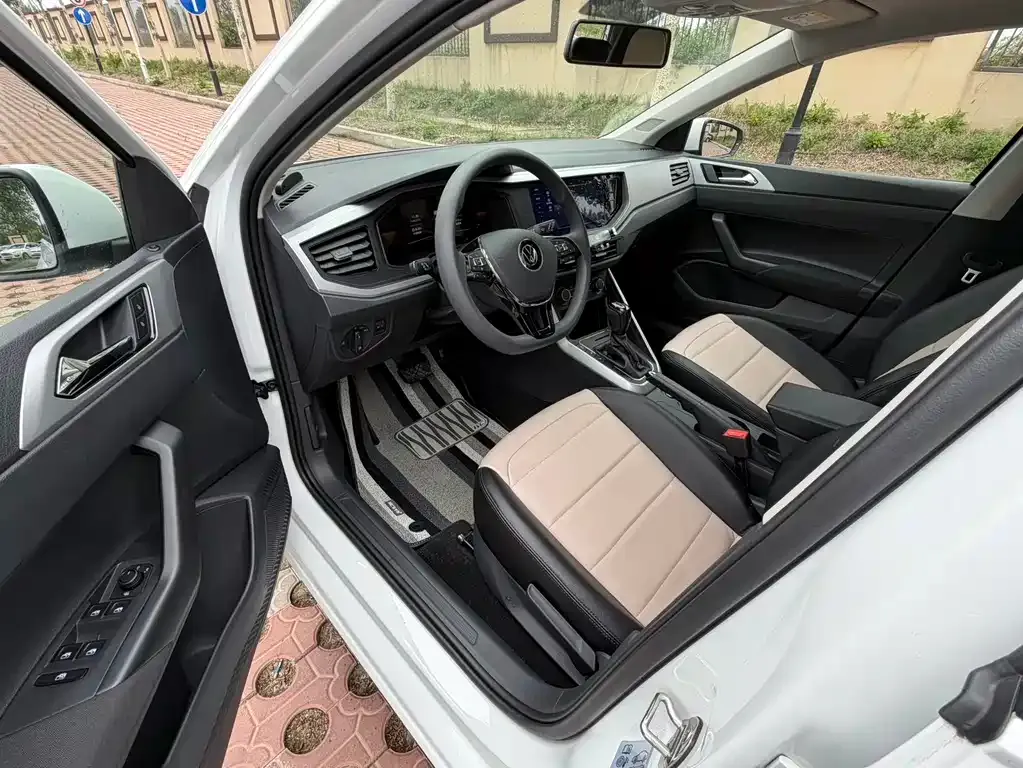Volkswagen Polo 2022 из CN, фото 5