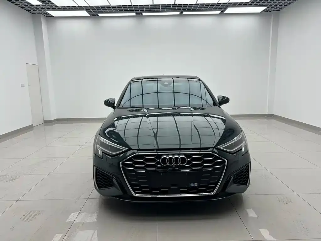 Audi A3 — фото 2