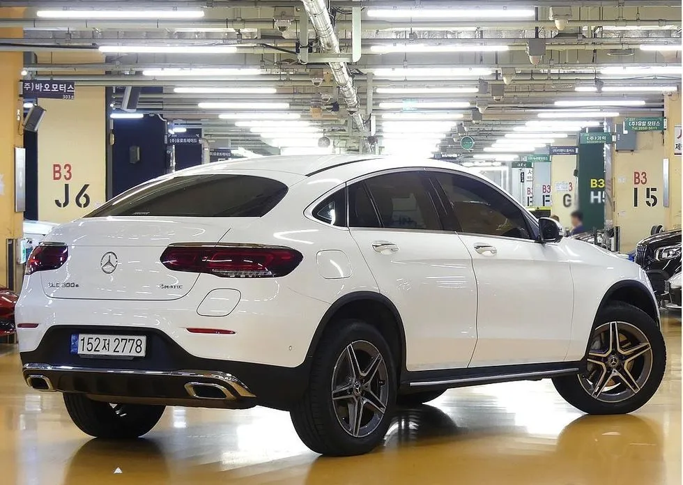 Mercedes-Benz GLC-Class 2023 из KR, фото 3