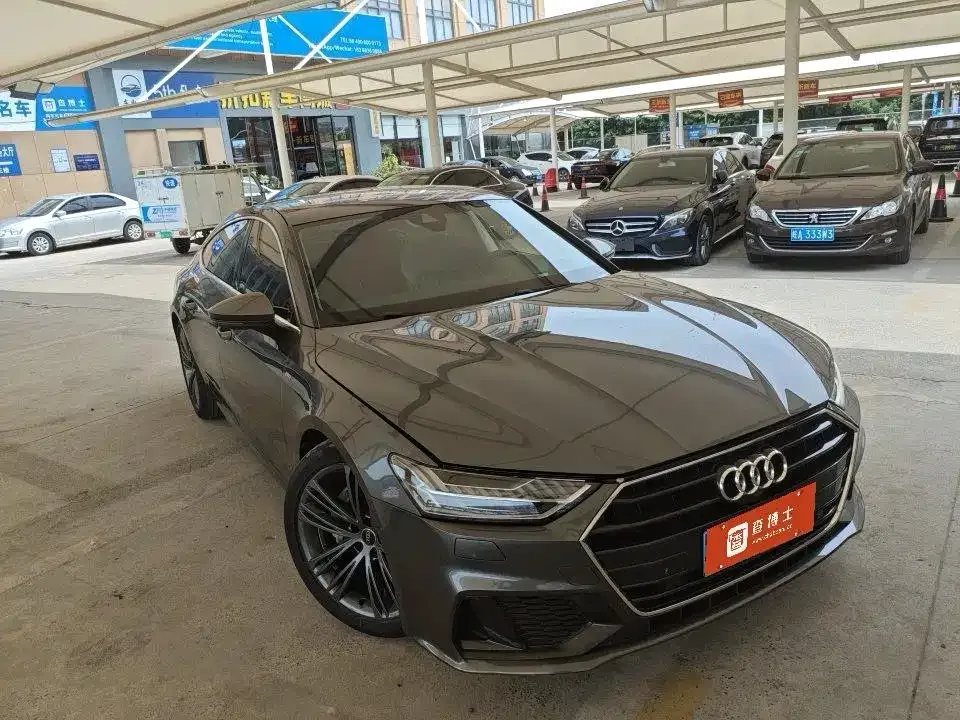 Audi A7 — фото 9