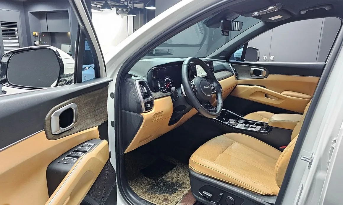 Kia Sorento — фото 4