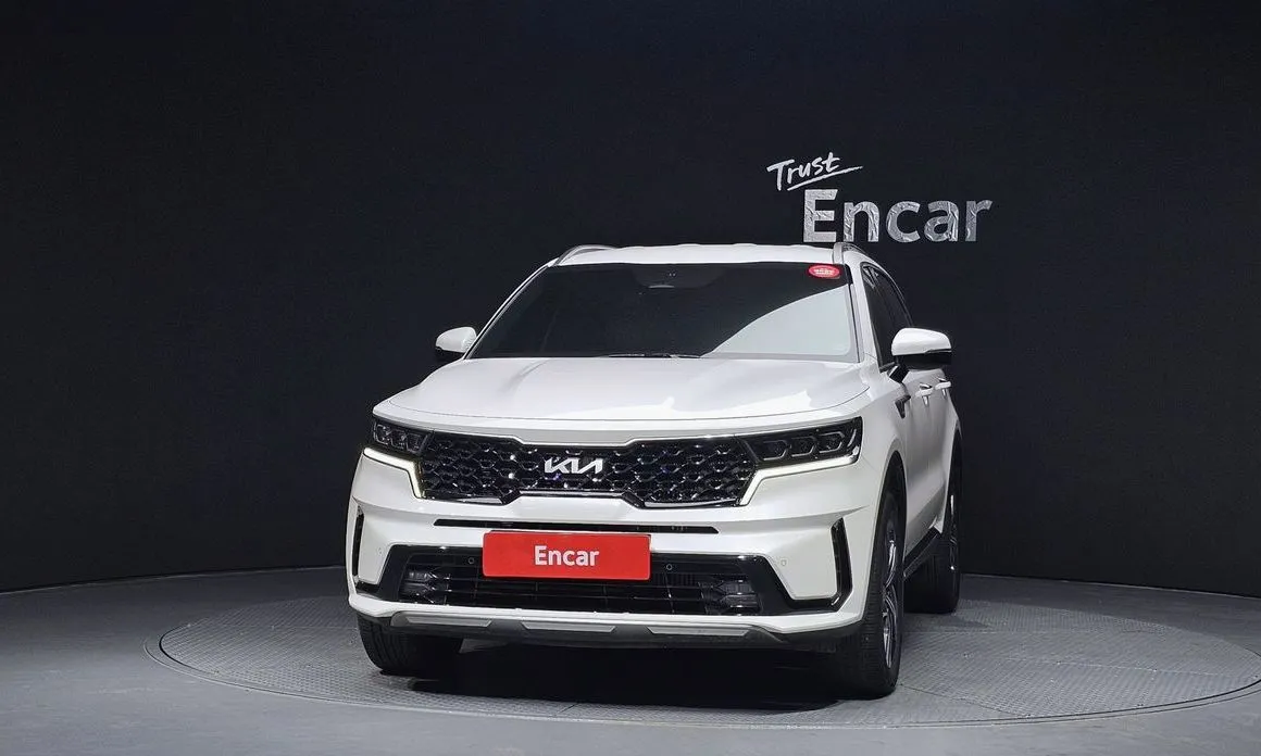 Kia Sorento — фото 9