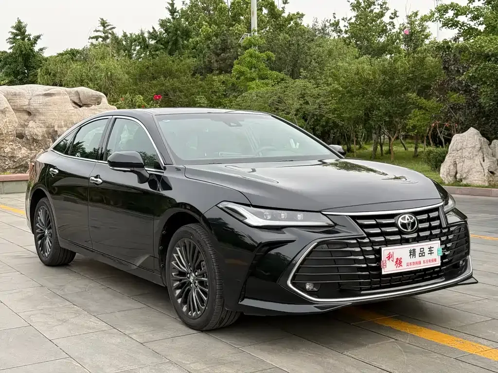Toyota Avalon — фото 4