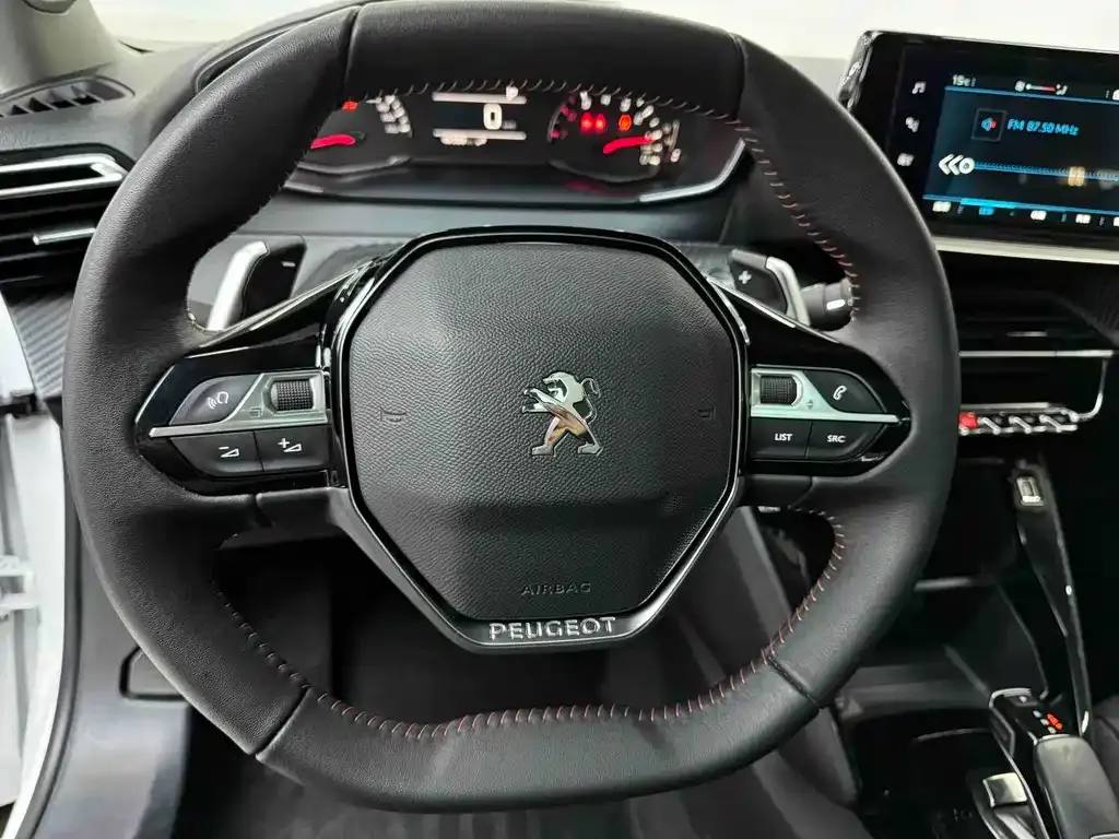 Peugeot 2008 2021 из CN, фото 10