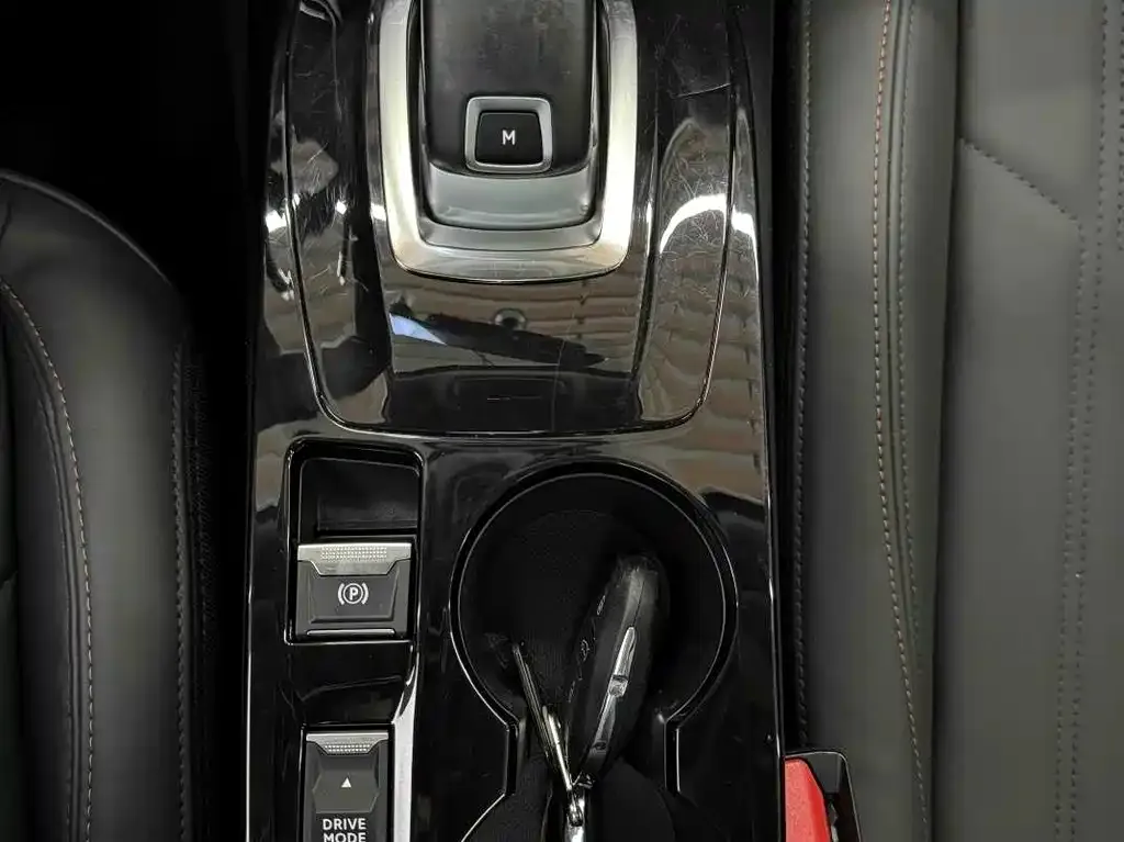 Peugeot 2008 2021 из CN, фото 8