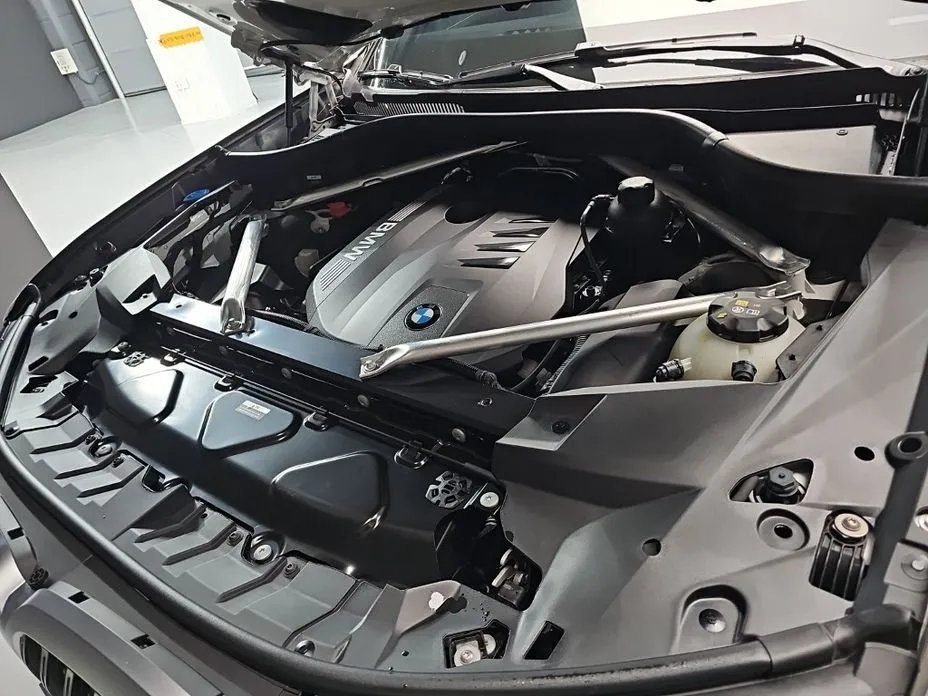 BMW X7 2025 из KR, фото 8
