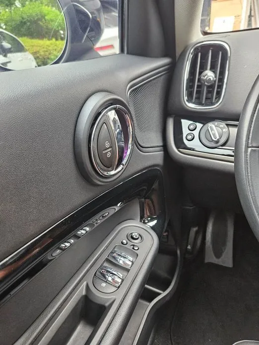 Mini Countryman 2021 из KR, фото 4