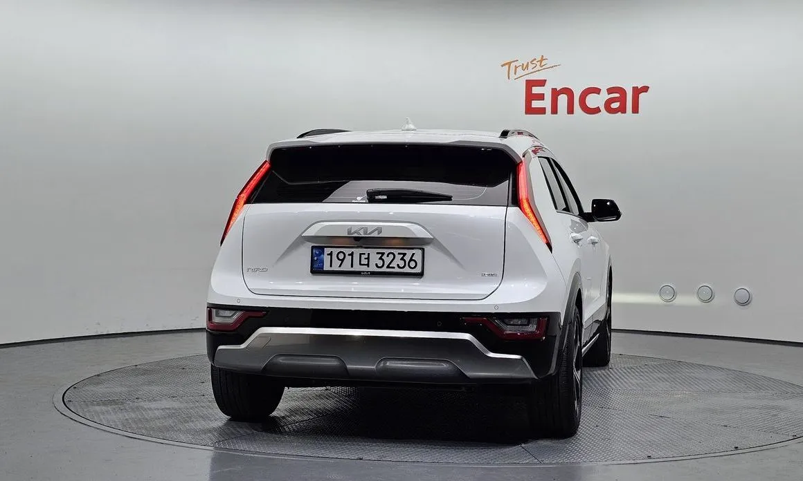 Kia Niro 2022 из KR, фото 2