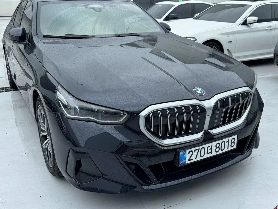 BMW 5-Series 2024 из KR, фото 1