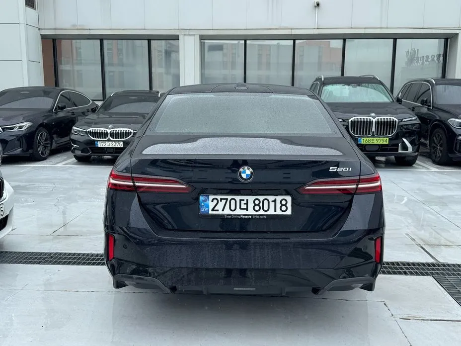 BMW 5-Series 2024 из KR, фото 3