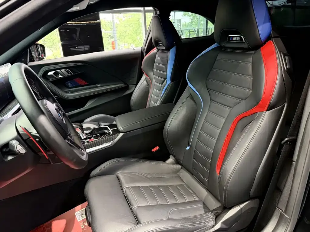 BMW M2 2026 из CN, фото 9