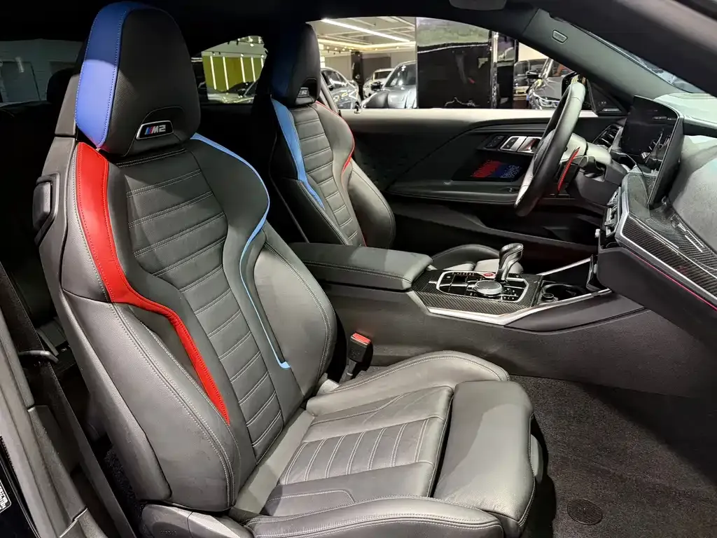 BMW M2 2026 из CN, фото 3