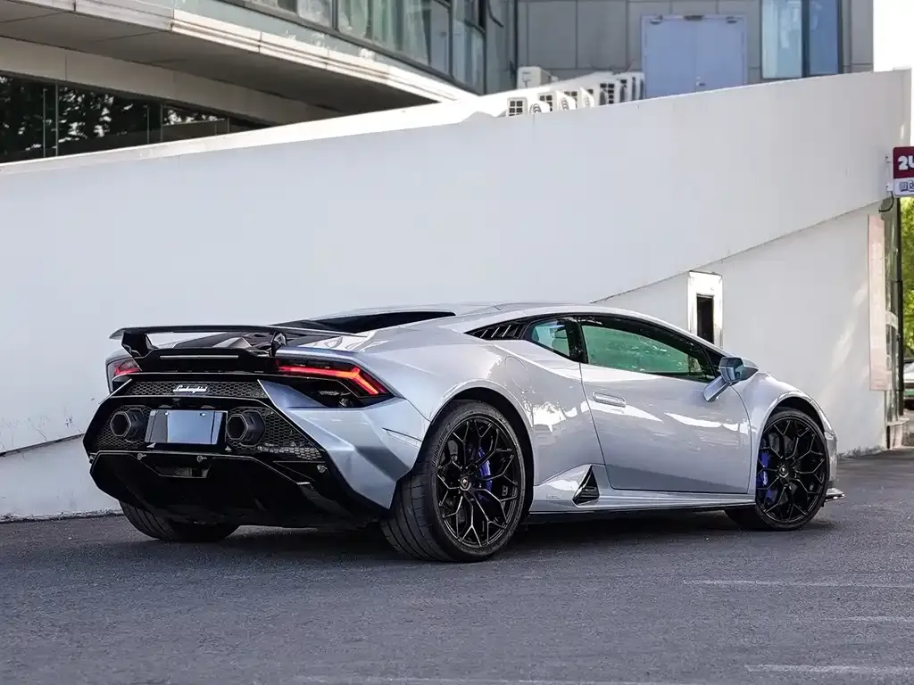 Lamborghini Huracan — фото 3