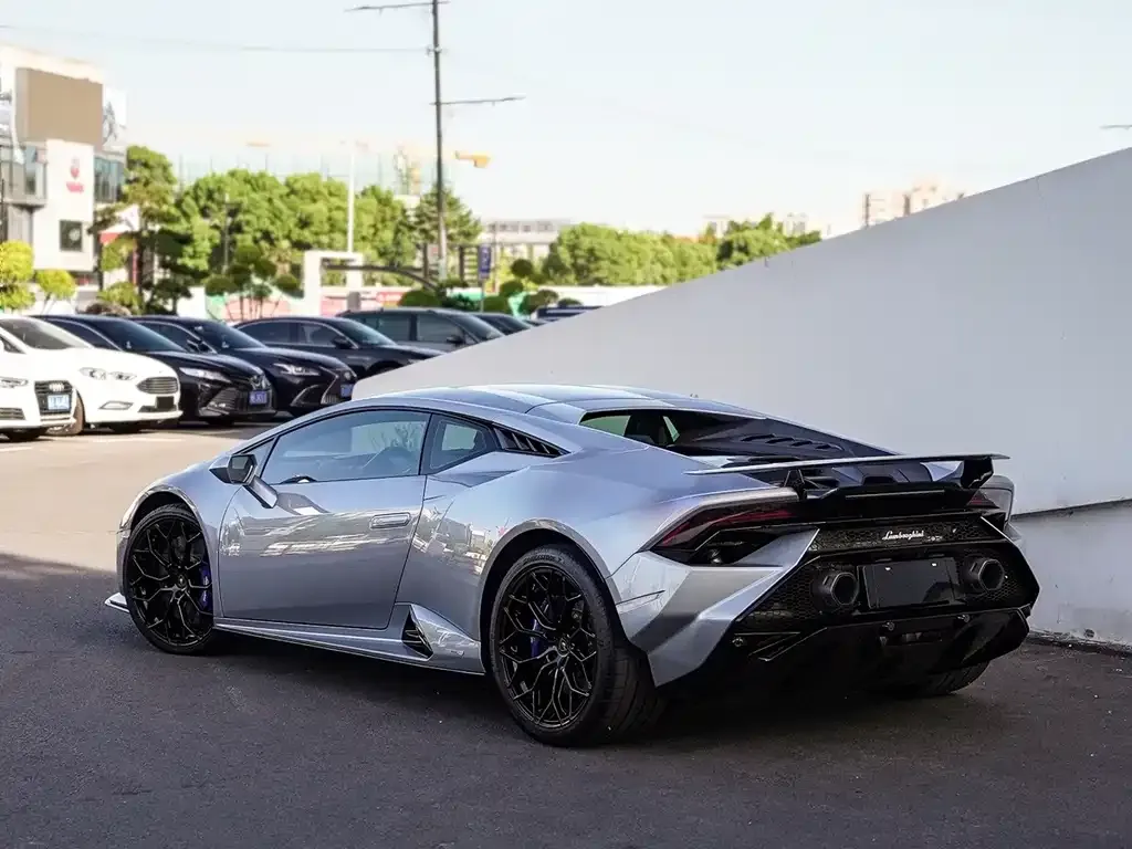 Lamborghini Huracan — фото 5