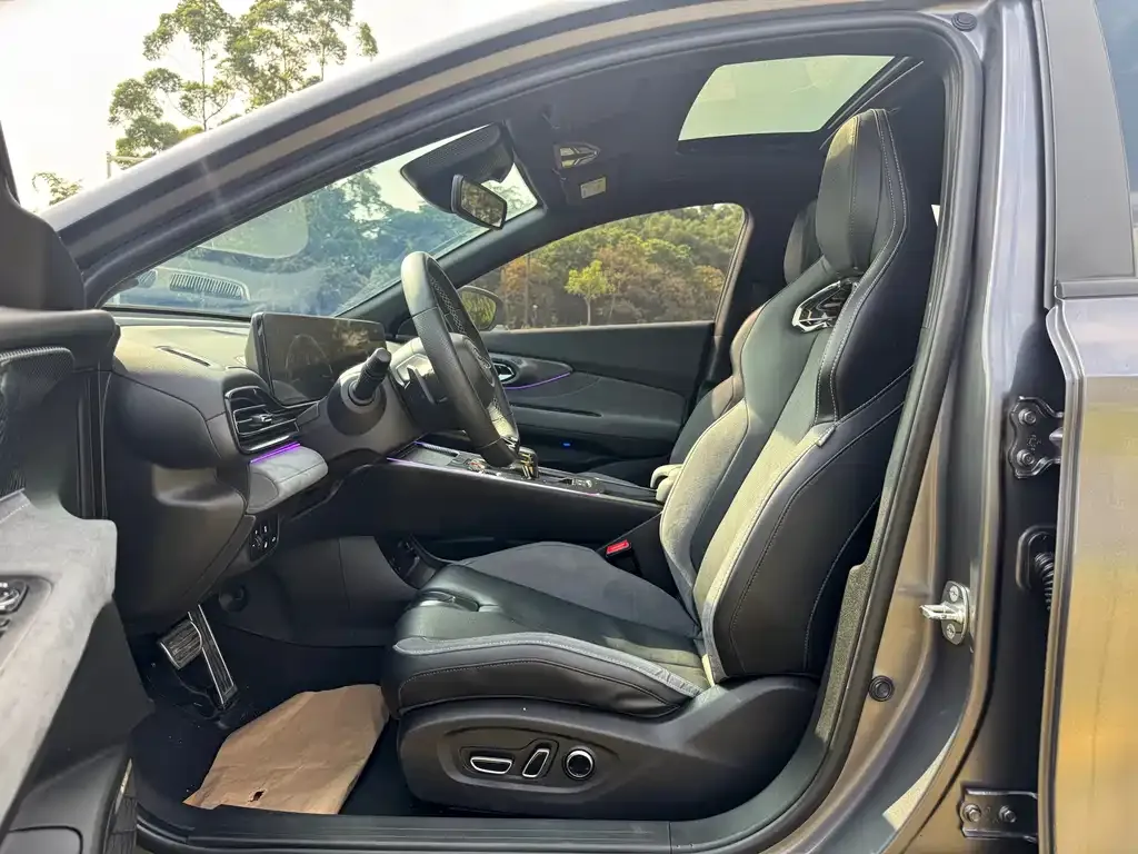 GAC Motor Shadow Leopard — фото 8