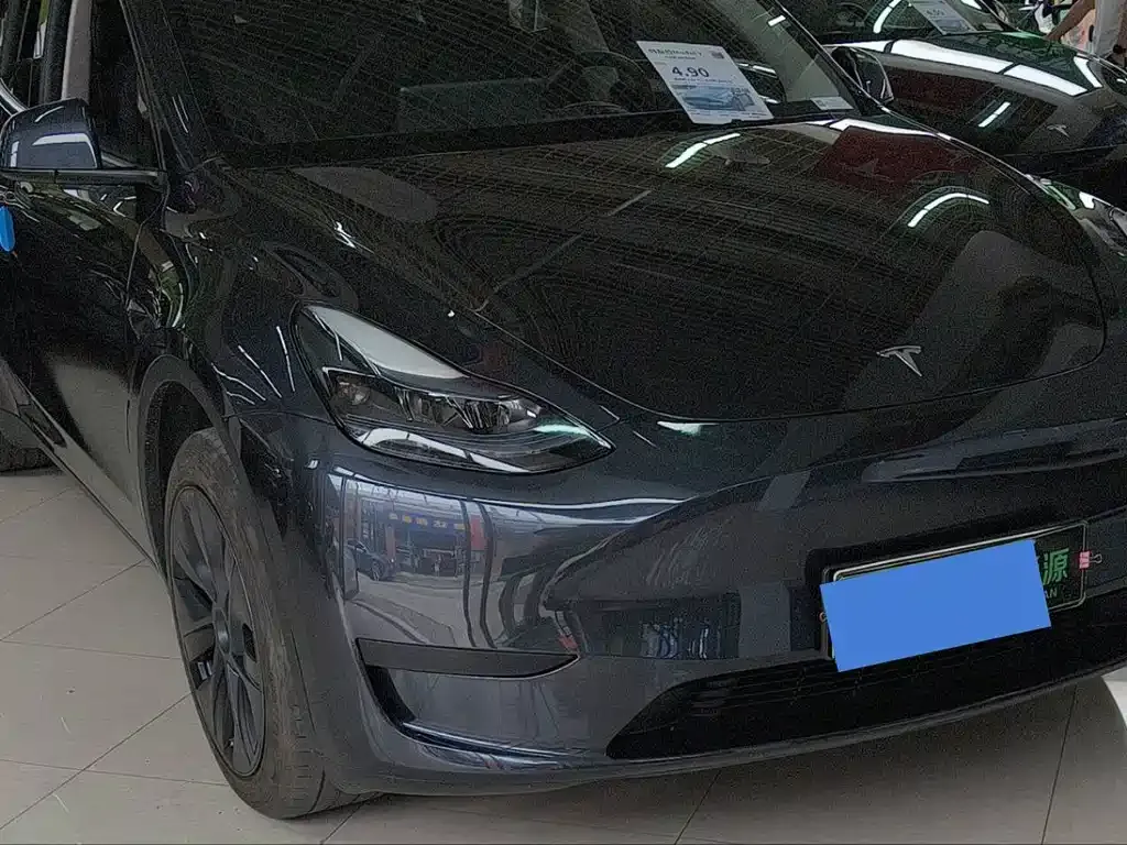 Tesla Model Y — фото 7