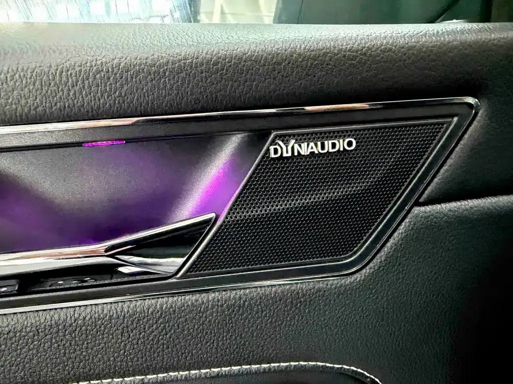 Skoda Superb 2022 из CN, фото 10