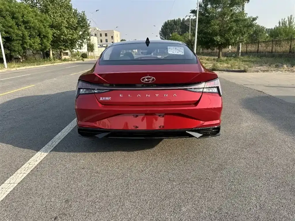Hyundai Elantra 2022 из CN, фото 8