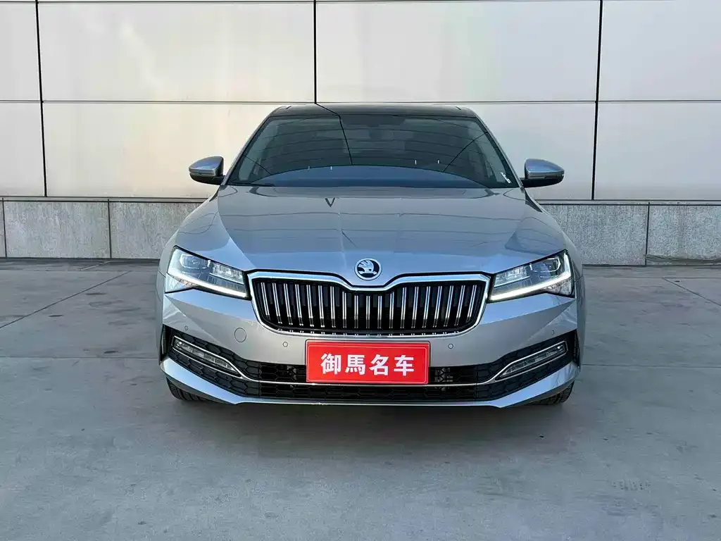 Skoda Superb 2023 из CN, фото 9