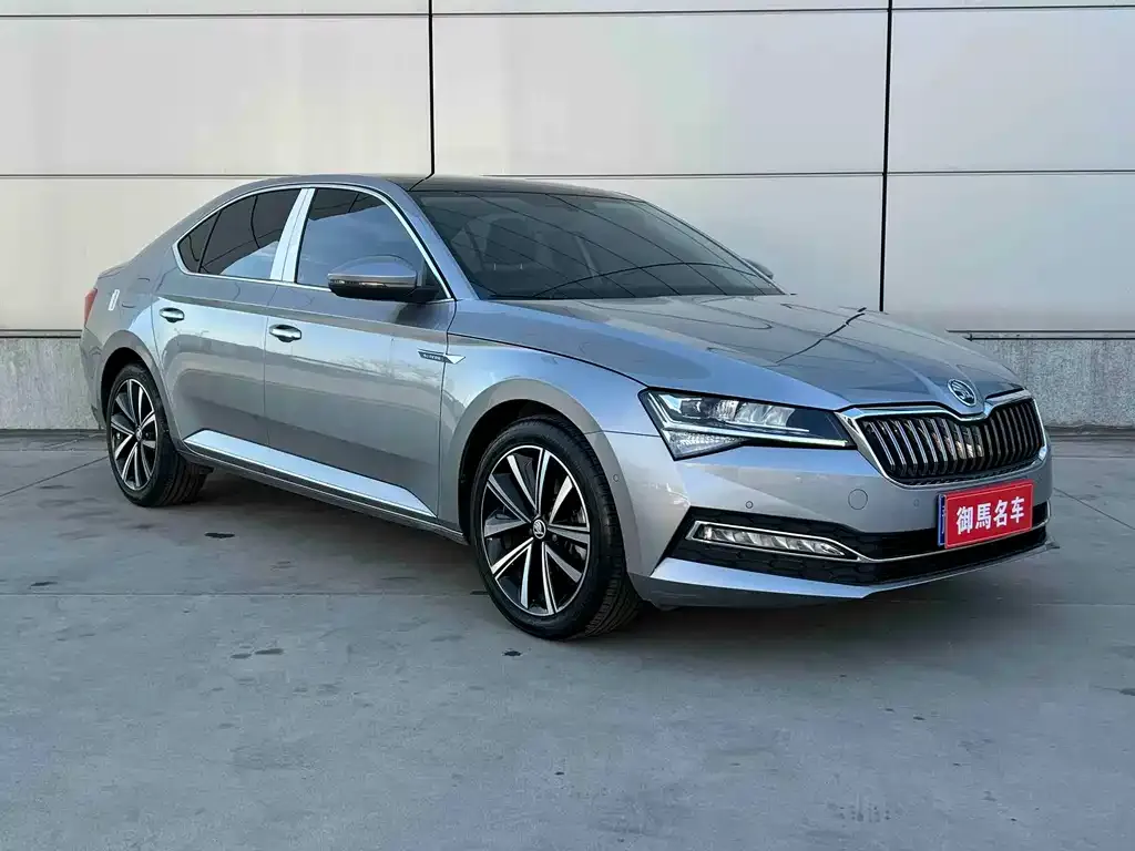 Skoda Superb 2023 из CN, фото 8