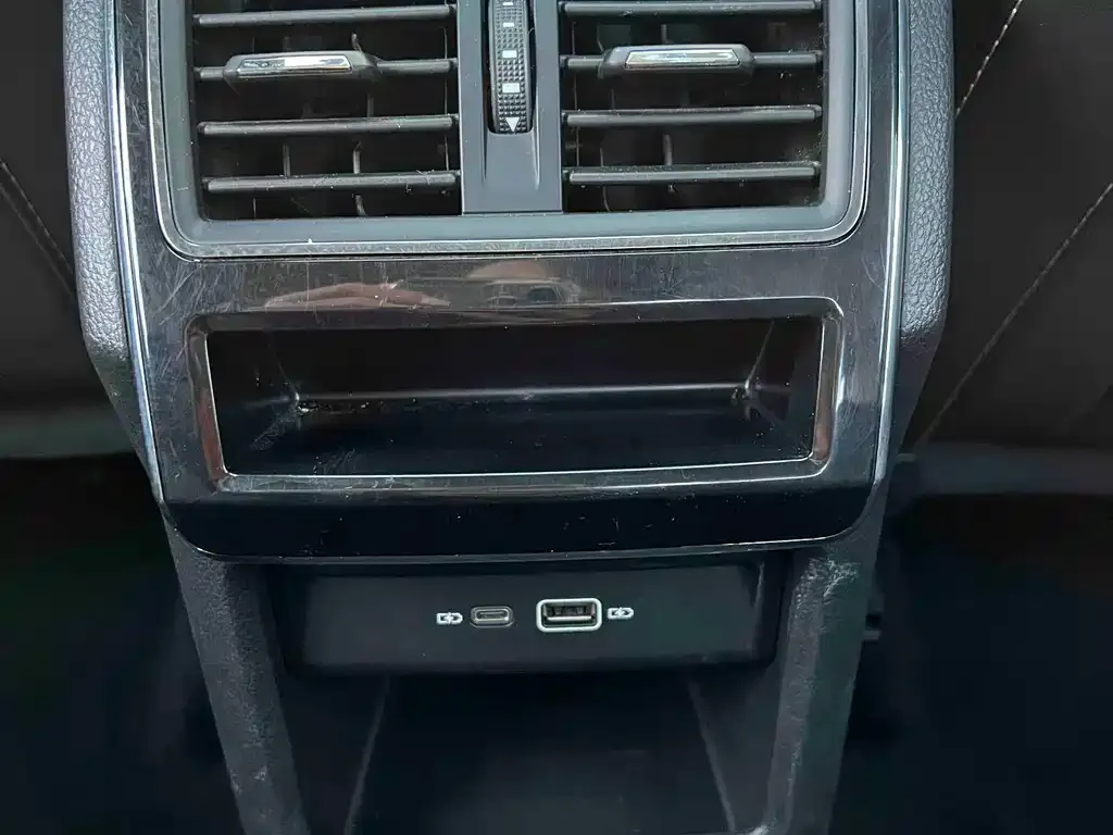 Skoda Superb 2023 из CN, фото 3