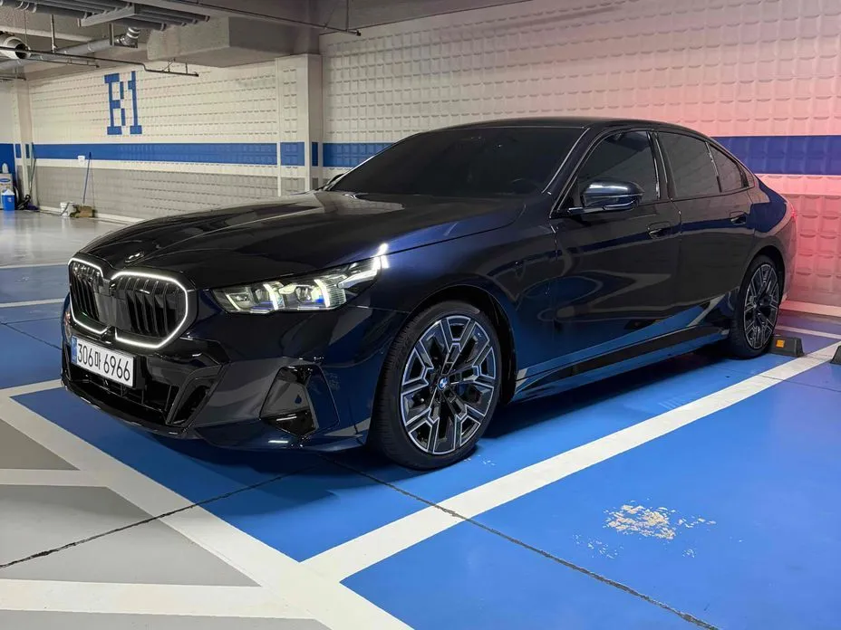 BMW 5-Series 2026 из KR, фото 5