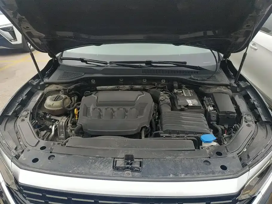 Volkswagen Passat — фото 6