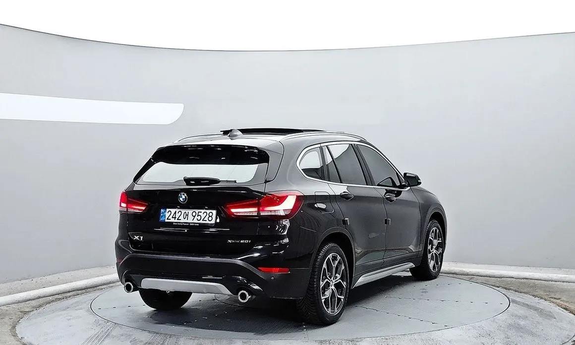 BMW X1 2021 из KR, фото 3