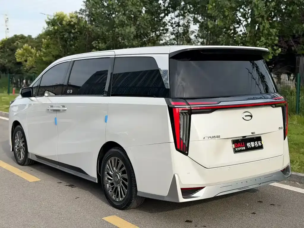 GAC Motor Trumpchi M8 — фото 4