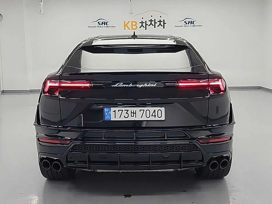 Lamborghini Urus 2024 из KR, фото 2