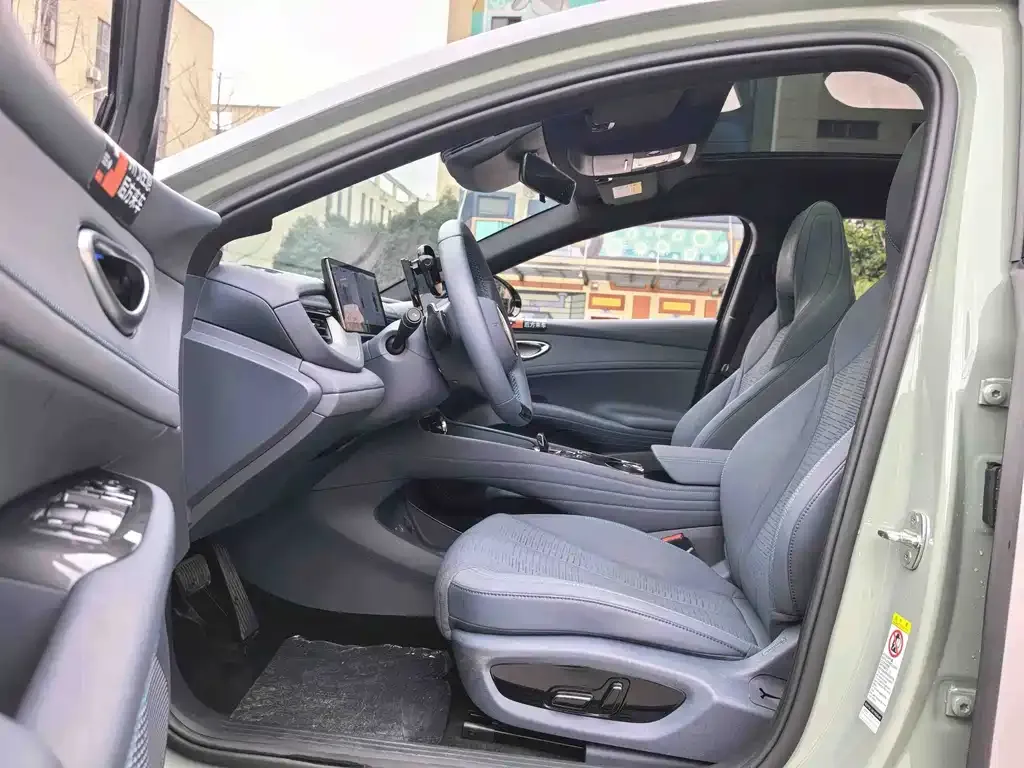 BYD Seal 06GT 2025 из CN, фото 2