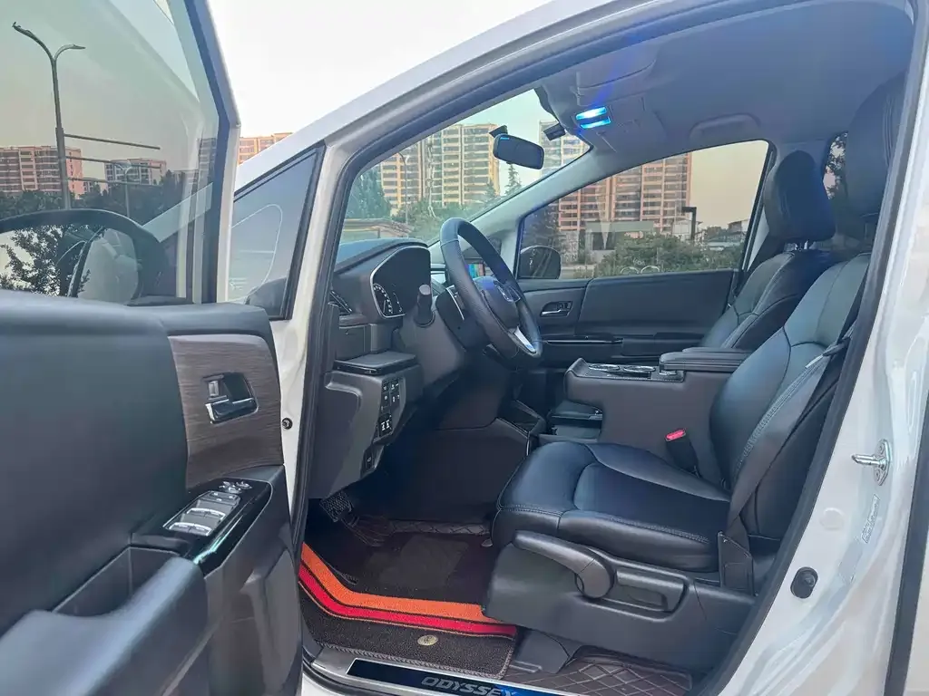 Honda Odyssey 2024 из CN, фото 6