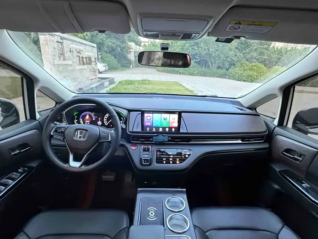 Honda Odyssey 2024 из CN, фото 3