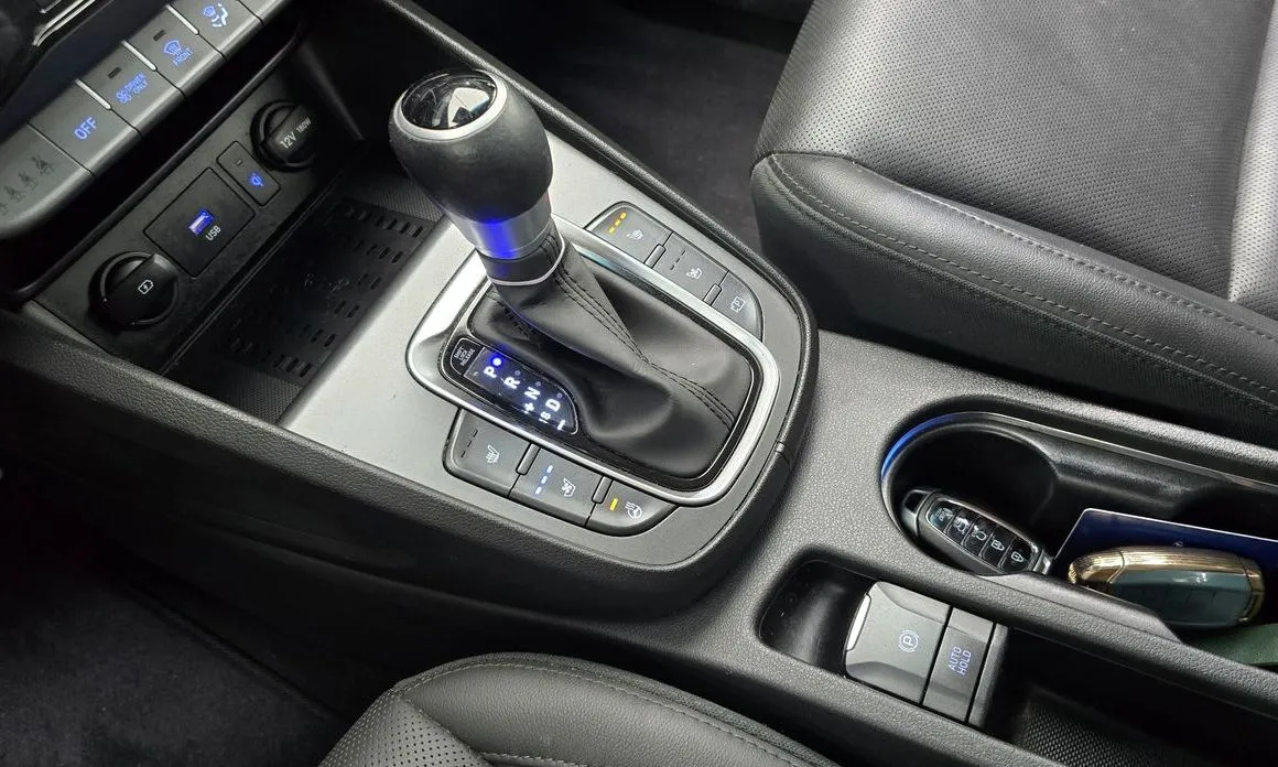 Hyundai Kona 2023 из KR, фото 10