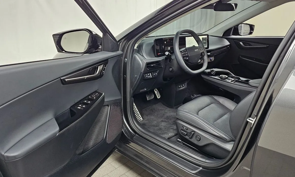 Kia EV6 2026 из KR, фото 10