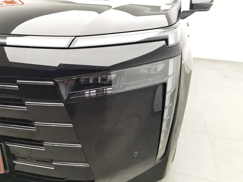 GAC Motor 传祺E8 PHEV 2024 из CN, фото 3