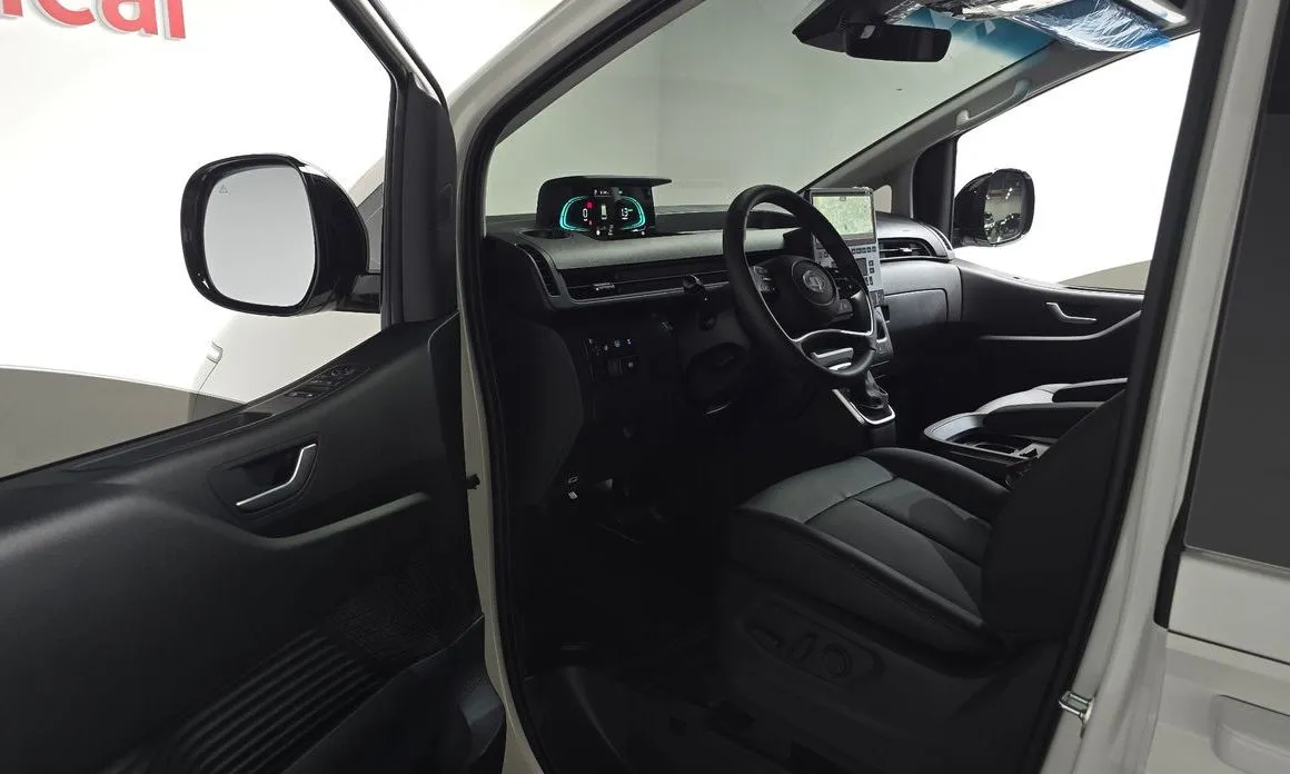 Hyundai Staria 2025 из KR, фото 10
