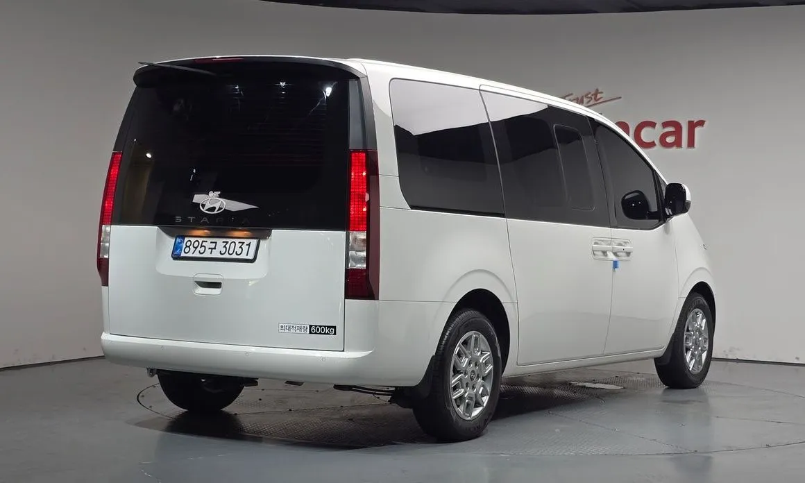 Hyundai Staria 2025 из KR, фото 7