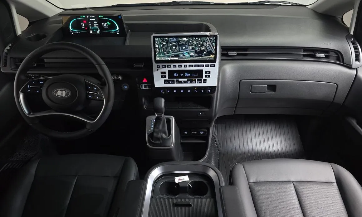 Hyundai Staria 2025 из KR, фото 9
