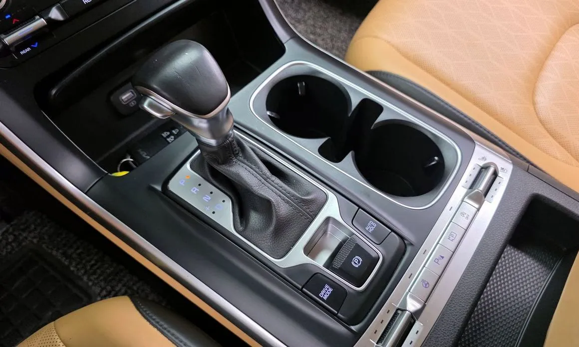 Kia Carnival 2023 из KR, фото 6