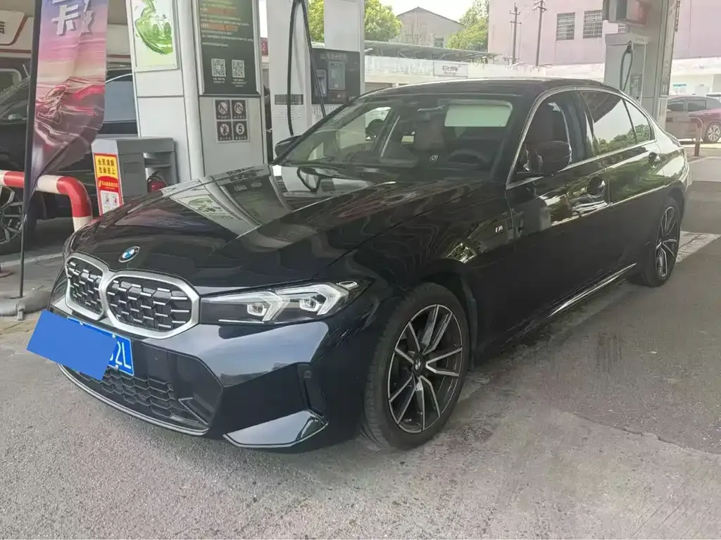 BMW 3 Series — фото 1
