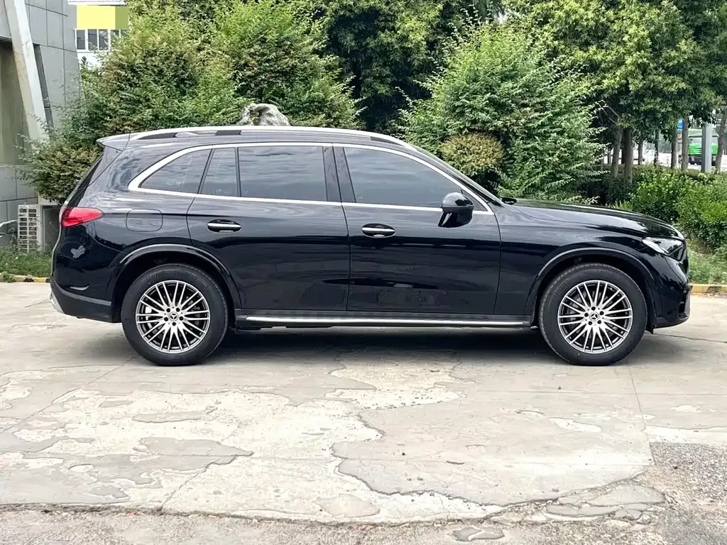 Mercedes-Benz GLC — фото 8