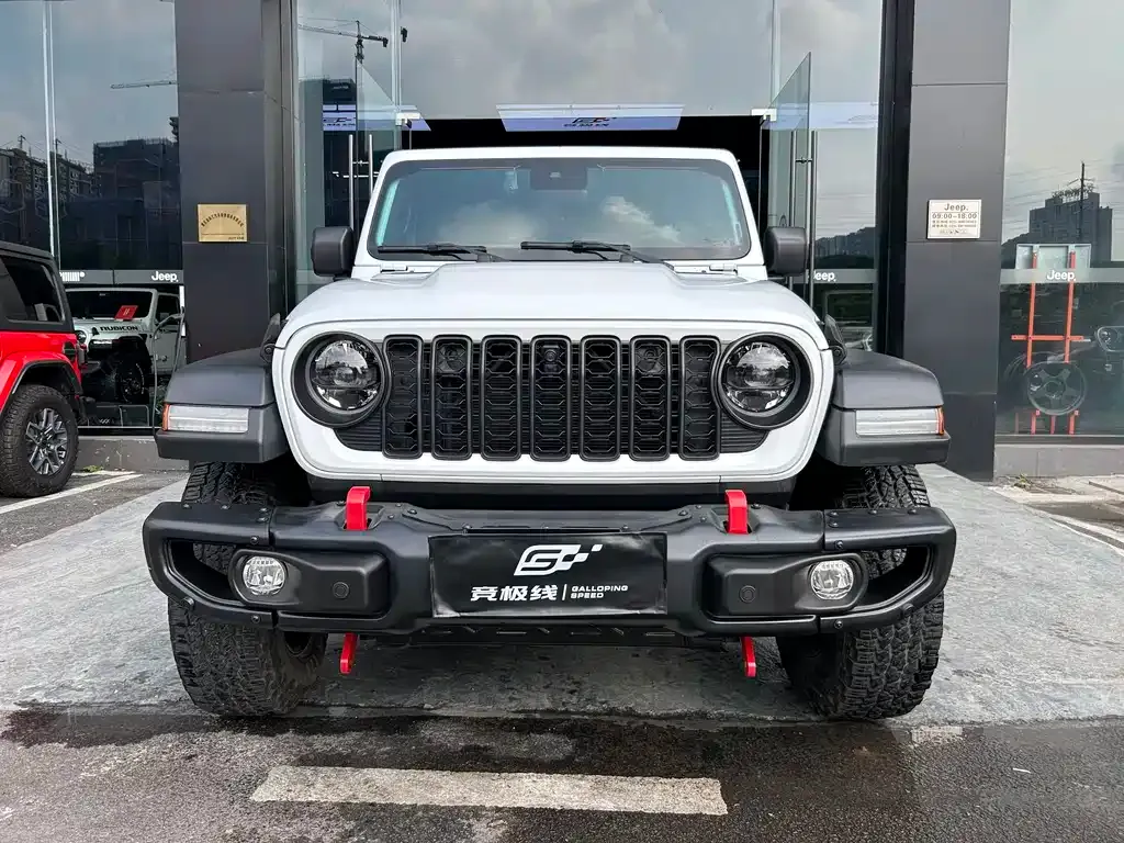 Jeep Wrangler — фото 8