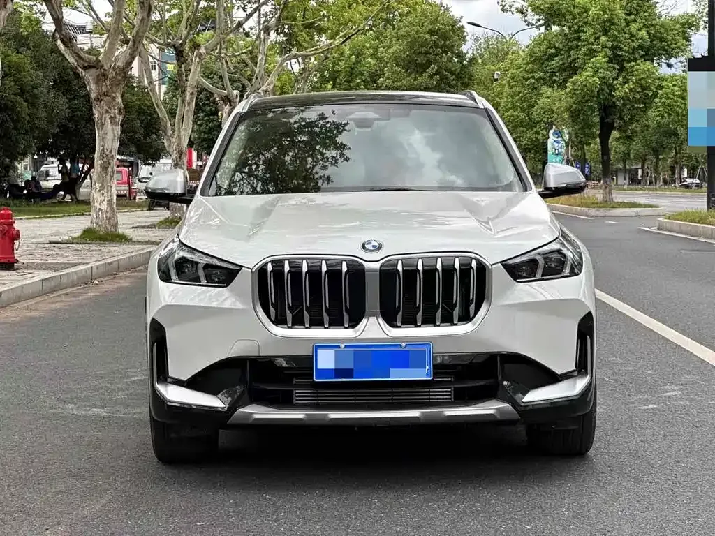BMW X1 2023 из CN, фото 5
