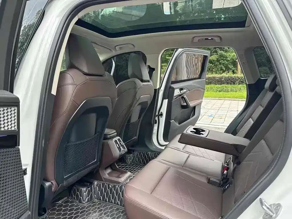 BMW X1 2023 из CN, фото 9