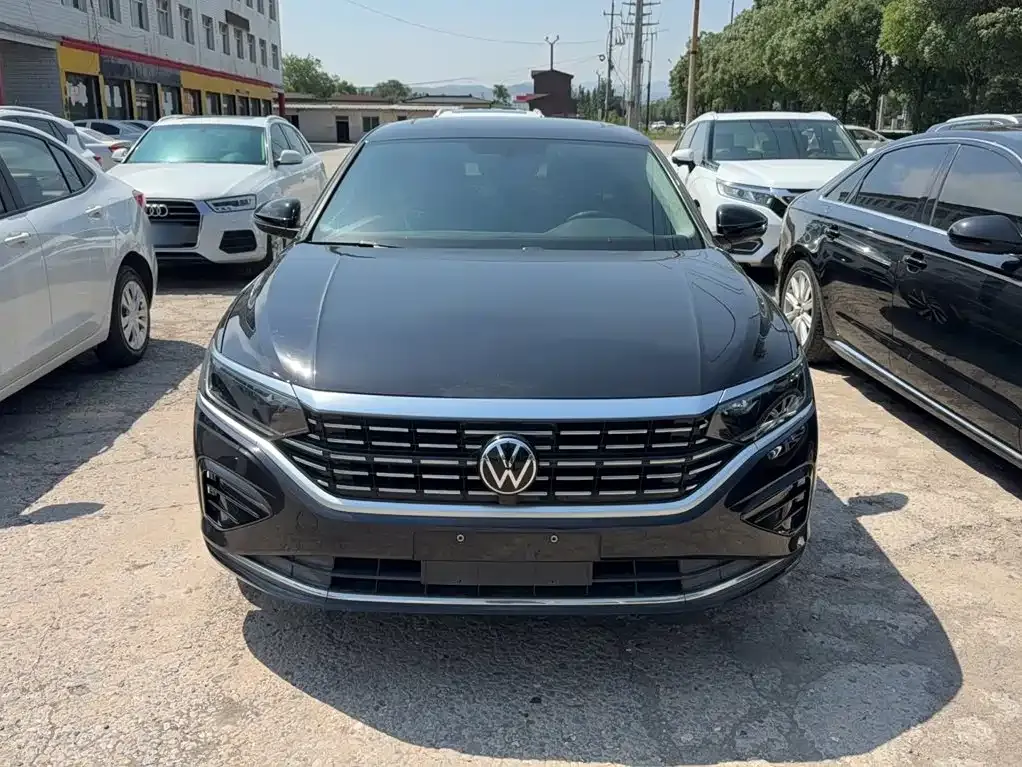 Volkswagen Passat — фото 5