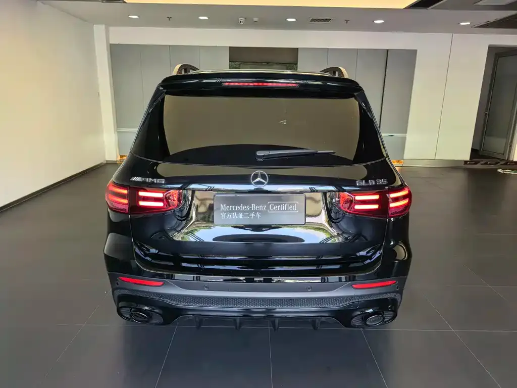 Mercedes-Benz GLB AMG — фото 8
