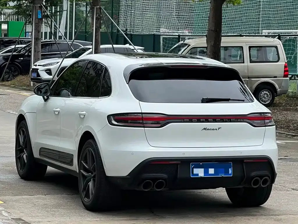 Porsche Macan — фото 9