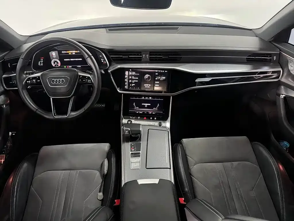Audi A6L — фото 2