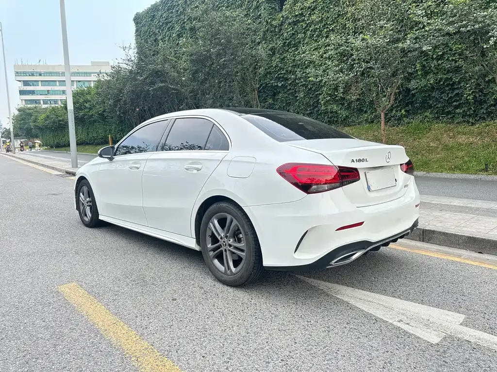 Mercedes-Benz A-Class 2021 из CN, фото 7